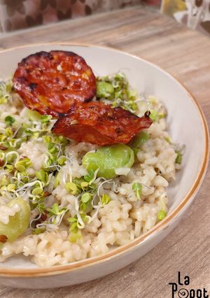 Une photo de Risotto aux fèves et graines germées