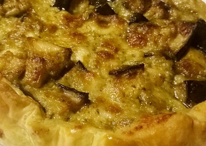 Pesto, aubergine and mozzarella pie