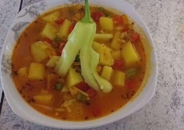 Sopa de choritos y verduras