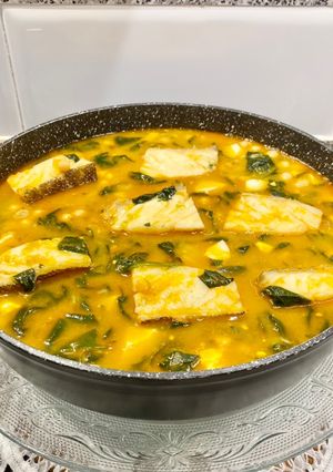 Una foto de Bacalao desalado con espinacas y garbanzos
