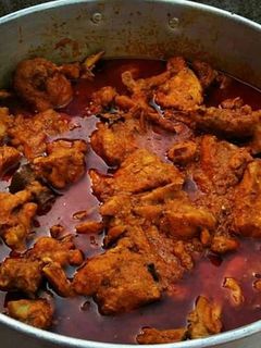 চিকেন কারি (chicken curry recipe in Bengali) রেসিপির প্রধান ছবি