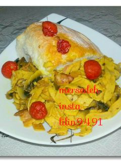 عکسی از دستور ساندویچ ژامبون مرغ و سبزیجات مرسده با نان اک مک