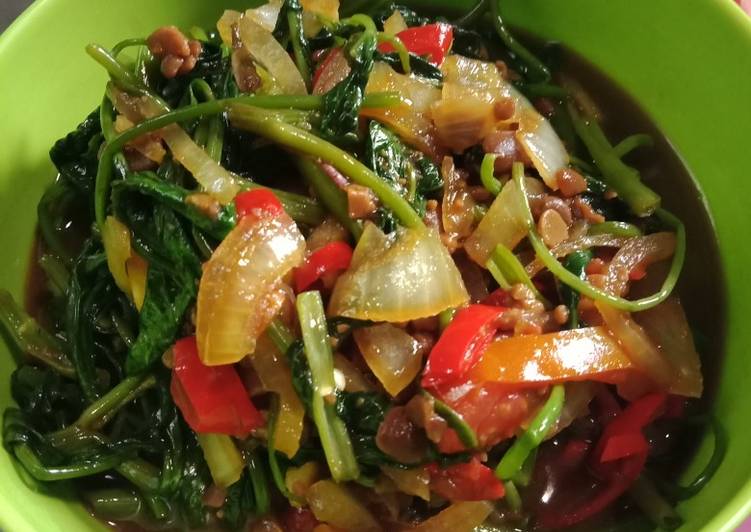 Tumis kangkung tauco