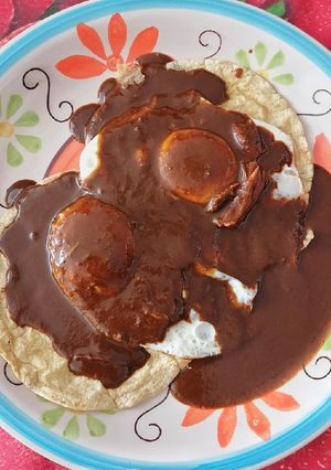 Una foto de Huevos enmolados 🍳