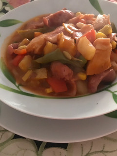 Una foto de Cocido de vegetales con carnes