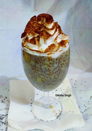 A picture of Banana chia milkshake.