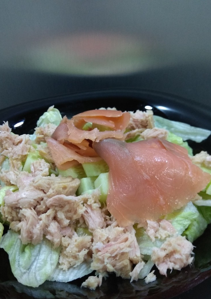 Una foto de Ensalada proteica salmón ahumado