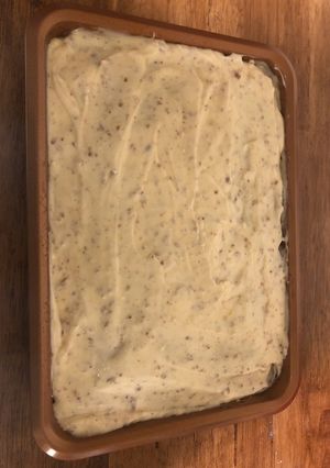 A picture of Swedish nut cake.