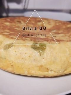 Una foto de Tortilla de patata con cebolla