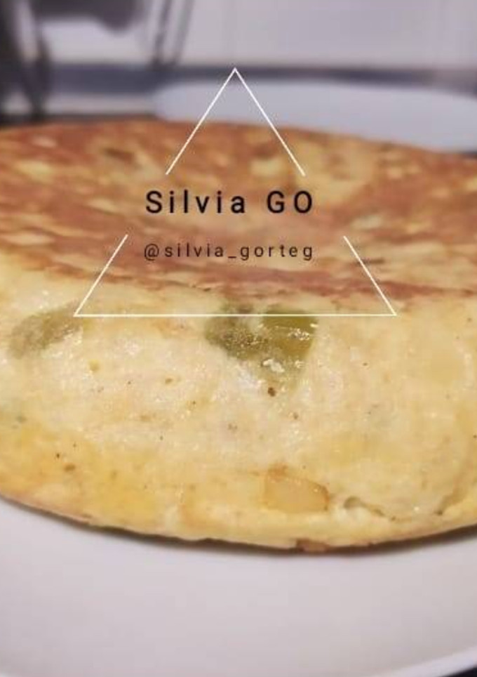 Una foto de Tortilla de patata con cebolla