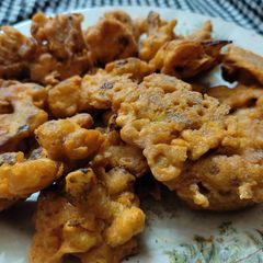 Gobhi ke pakore A picture of Gobhi ke pakore.