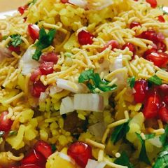 A picture of Aloo Poha.