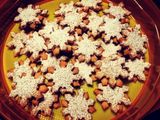 Sterne aus Schneeflocken