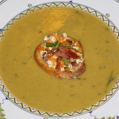 JON’S GREEN SPLIT PEAS SOUP WITH FETA CHEESE AND BACON BRUSCHETA A picture of JON’S GREEN SPLIT PEAS SOUP WITH FETA CHEESE AND BACON BRUSCHETA.