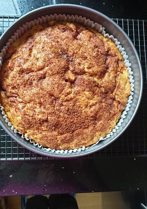 A picture of Apple & Cinnamon Cake.