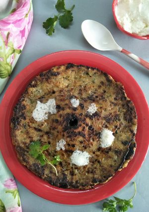 A picture of Mulyaache Thaalipeeth (Savoury Radish Flatbread).