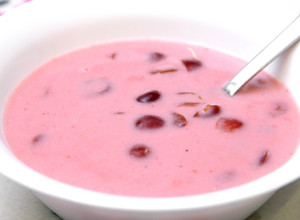 Tejfölös cseresznyeleves recept fotója