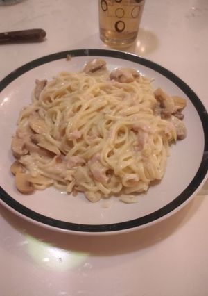 Una foto de Salsa blanca al champignon