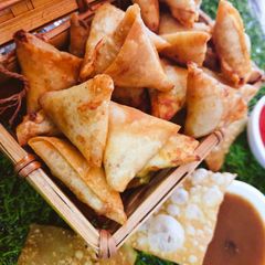 A picture of One Bite Samosay.