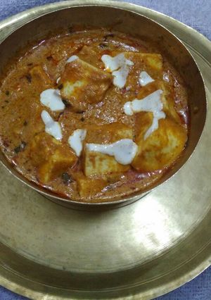 শাহী পনীর (Shahi Paneer Recipe in Bengali) রেসিপির প্রধান ছবি