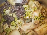 Habas a la catalana con alcachofas en olla a presión