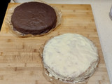 Exterior de chocolate del bizcocho de filipinos blancos, 2