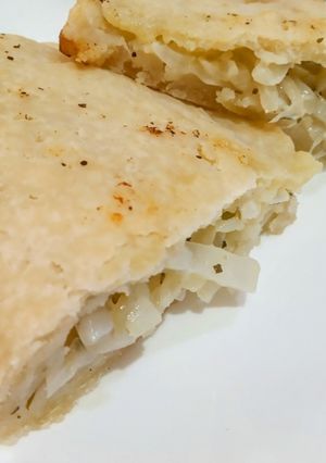 Una foto de Calzone a la fugazzetta: versión argentina 🇦🇷 y gluten free