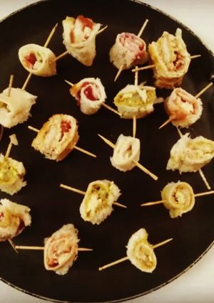 A picture of Sandwich Roll ups.