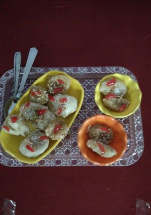 A picture of Suji candy.
