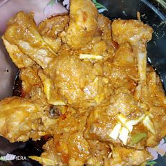 A picture of Chicken karahi smoke with koyla.