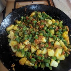 A picture of Tawa Bhindi.