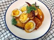 A picture of palm fruit sauce