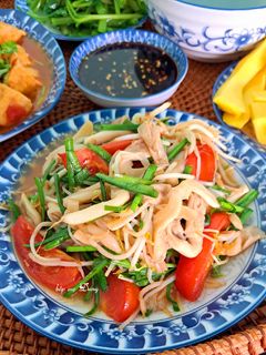 Hình của món Nấm bào ngư xào giá hẹ (Món chay).
