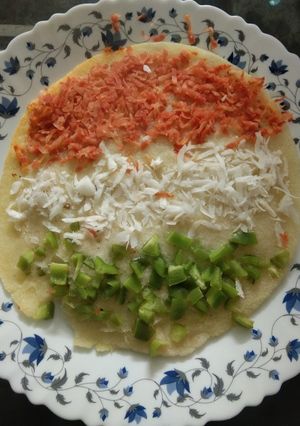 तिरंगा उत्तपम (tiranga uttapam recipe in Hindi) रेसिपी मुख्य फोटो