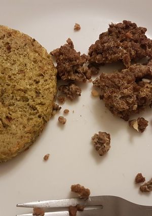 Una foto de Hamburguesas de soja texturizada y de arvejas
