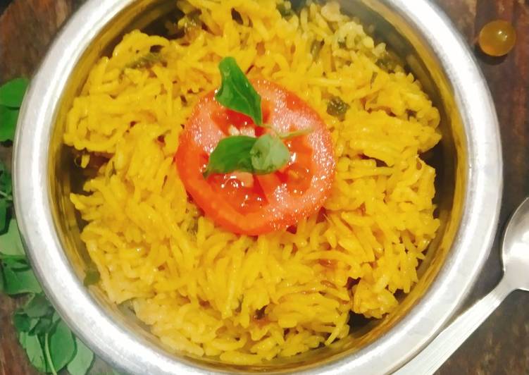 Step-by-Step Guide to Prepare Award-winning Methi ka pulao