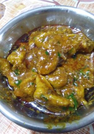 बेसन (चून)वड्या (besan vadya recipe in marathi) रेसिपी चे मुख्य फोटो 