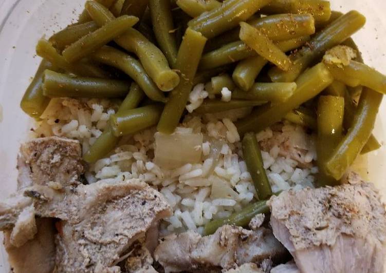 Caribbean jerk pork with rice and green beans in crock pot