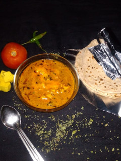पनीर बटर मसाला(paneer butter masala recipe in hindi) रेसिपी मुख्य फोटो