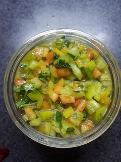 Una foto de Ensalada de Ají verde
