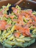Maccheroni con Crema di Asparagi e Salmone Affumicato
