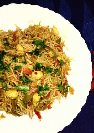 A picture of Vermicelli Bhel.