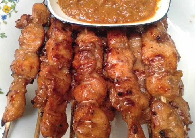 Cara termudah buat Sate ayam saus kacang gurih maknyuss  menggugah selera