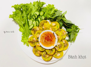 Hình của món Bánh khọt tôm thịt.