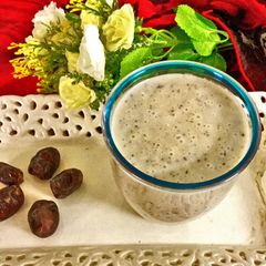 A picture of Banana & dates shake.
