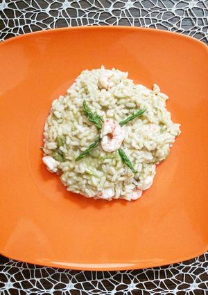 Foto di Risotto con asparagi selvatici e gambero rosso