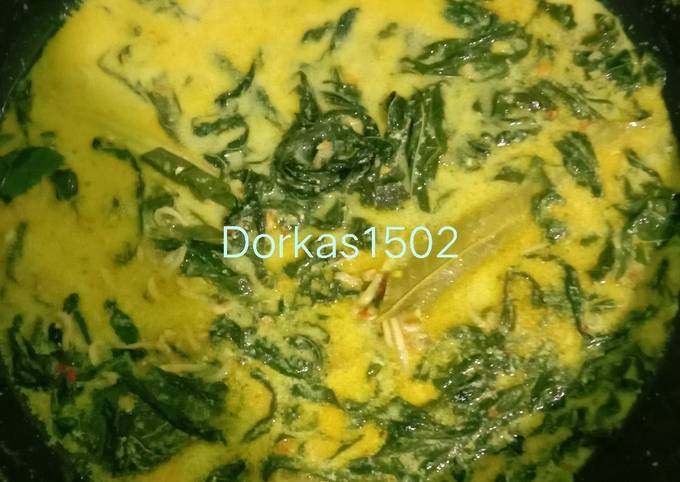 Resep Gulai Daun Singkong, Enak Banget