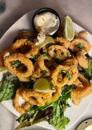Una foto de Calamares fritos