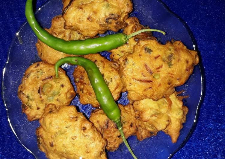 Steps to Make Speedy Onion pakodas