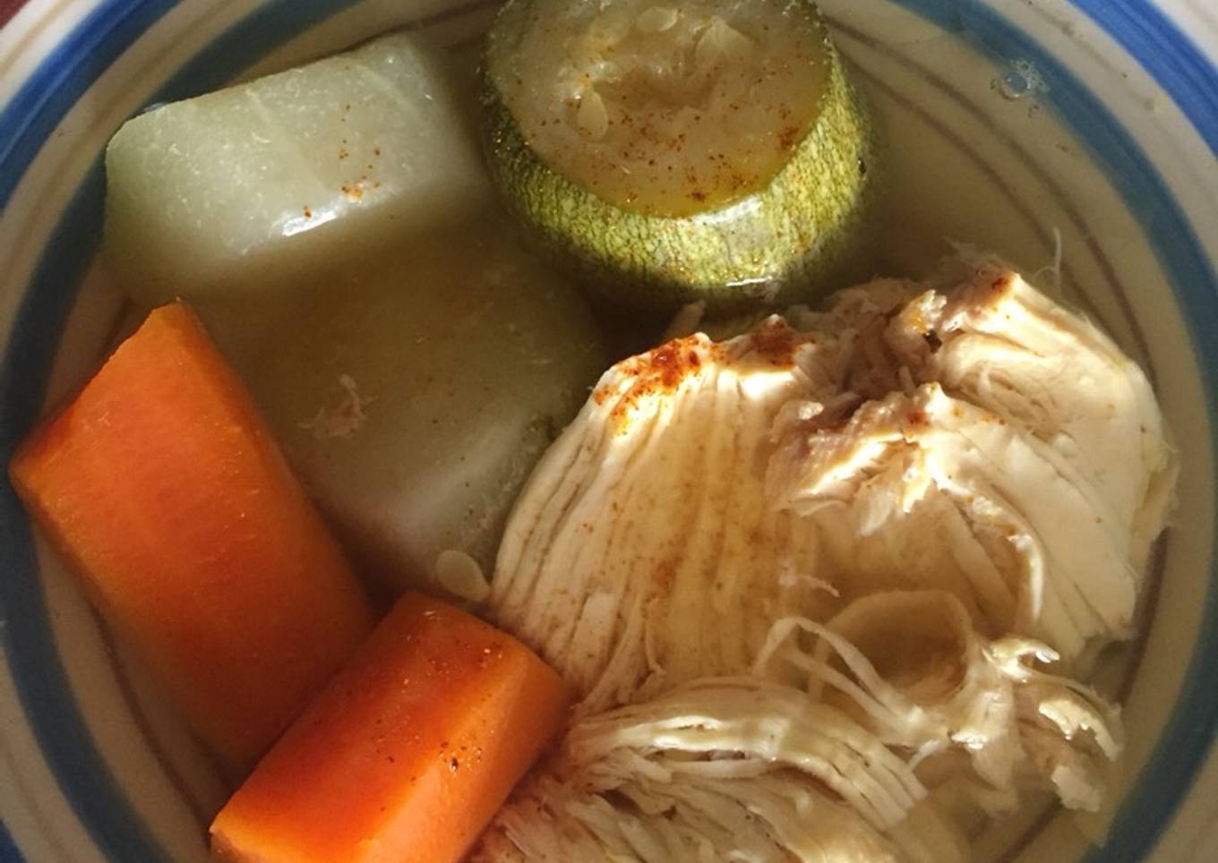 Caldo de pollo